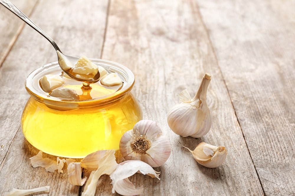 ترکیب سیر و عسل بهترین کارایی برای کاهش کلسترول های بد و فشار خون را دارا است.